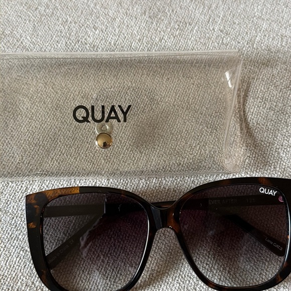 Quay Tortoise Shell Sunglasses - Picture 2 of 7